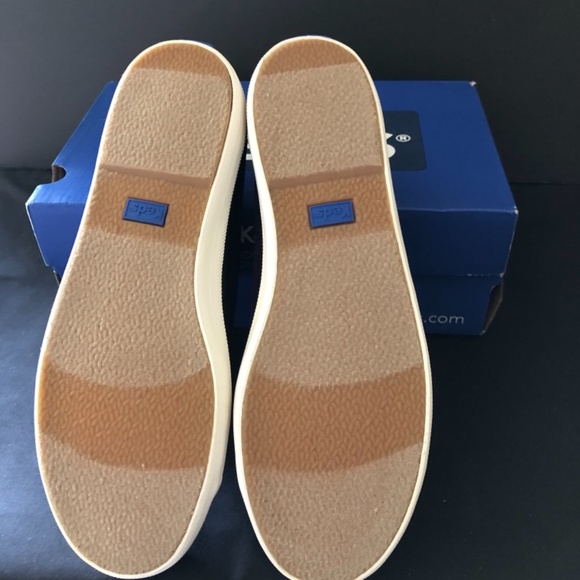 Keds 7.5 Purple & Black Velvet Shimmer - Picture 4 of 4